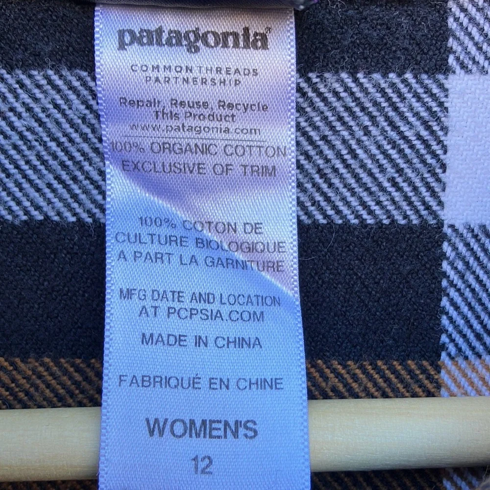 Patagonia Organic Flannel - Picture 8 of 12